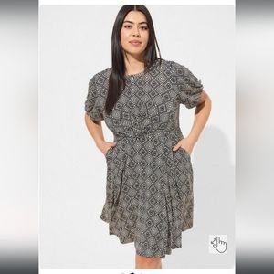 Torrid Super Soft Mini Balloon Sleeve Aline Dress 3X 22/24
